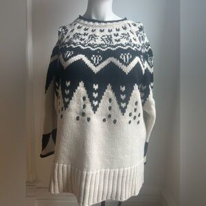 Zara Black/Cream/Sequins Apre-Ski Motif Patterned Sweater. Long to the thigh.